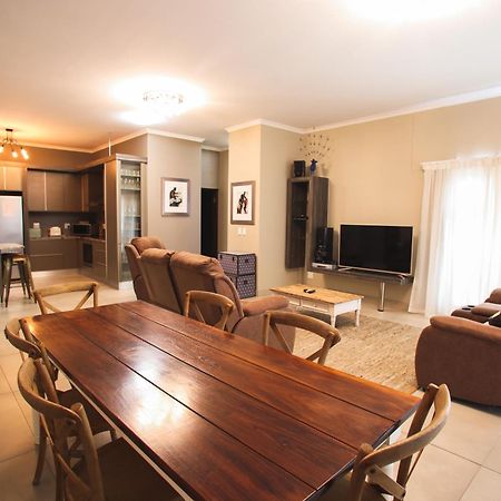 Hnt Atlantic Self Catering Apartment Свакопмунд Екстер'єр фото