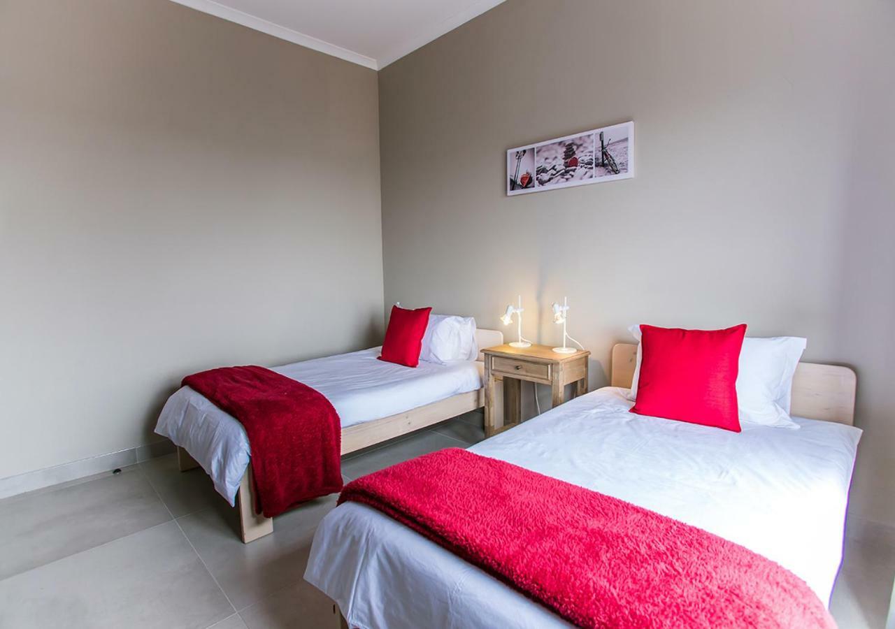 Hnt Atlantic Self Catering Apartment Свакопмунд Екстер'єр фото